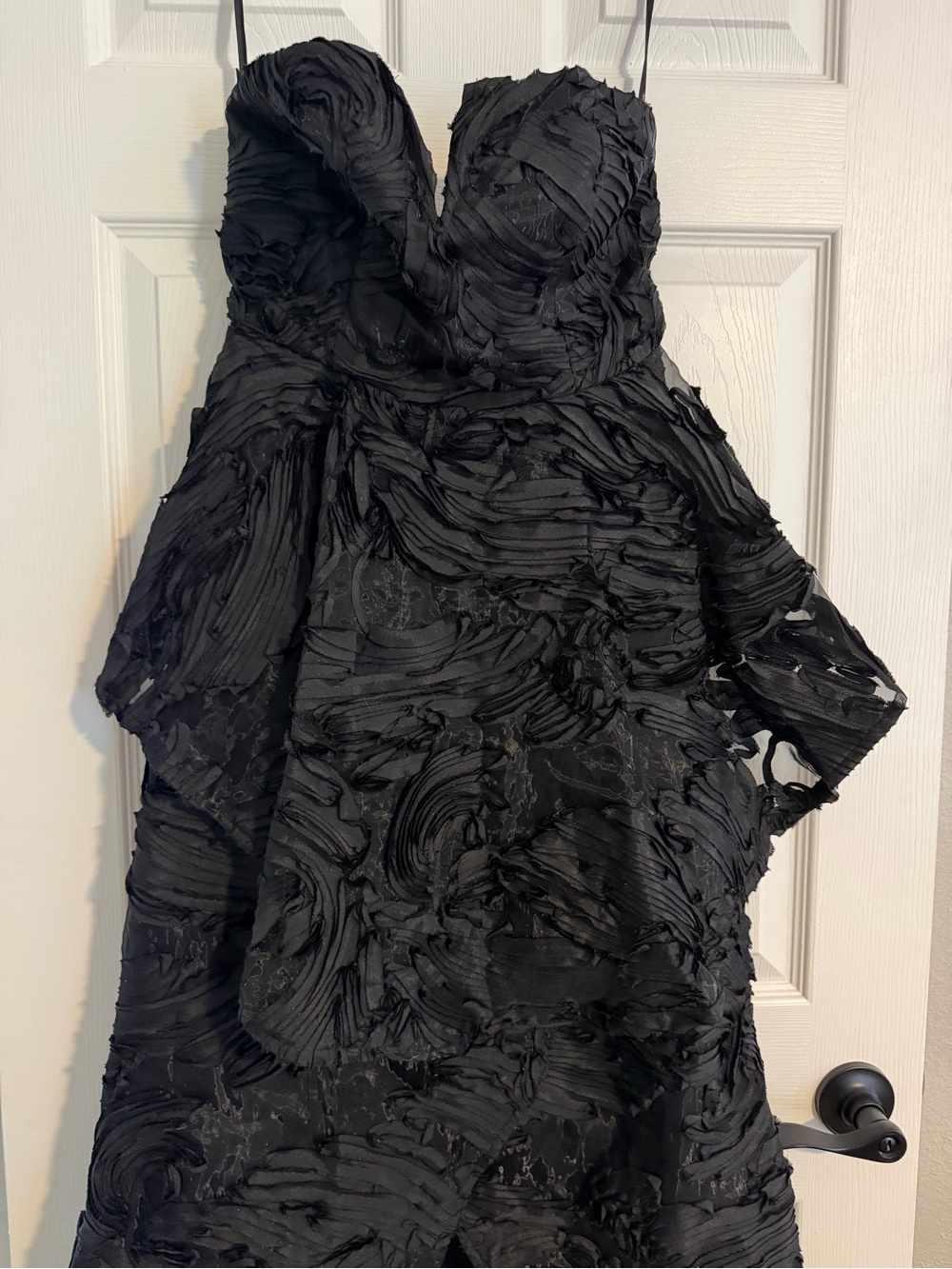 Lulu’s Textured Black Maxi Dress